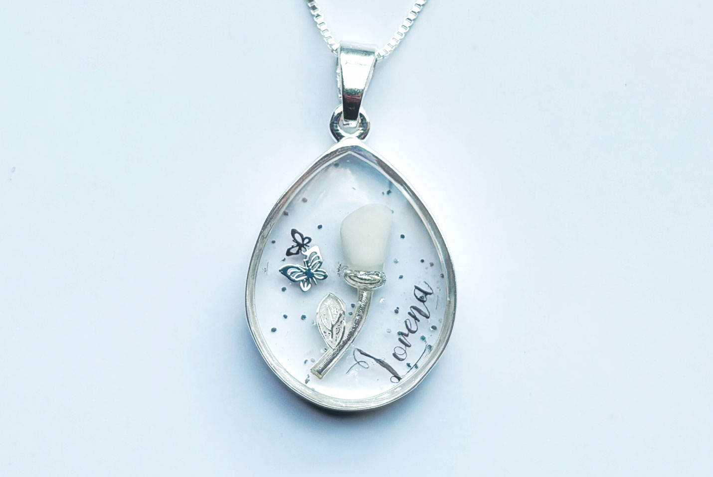 joia Afetiva com dente de leite